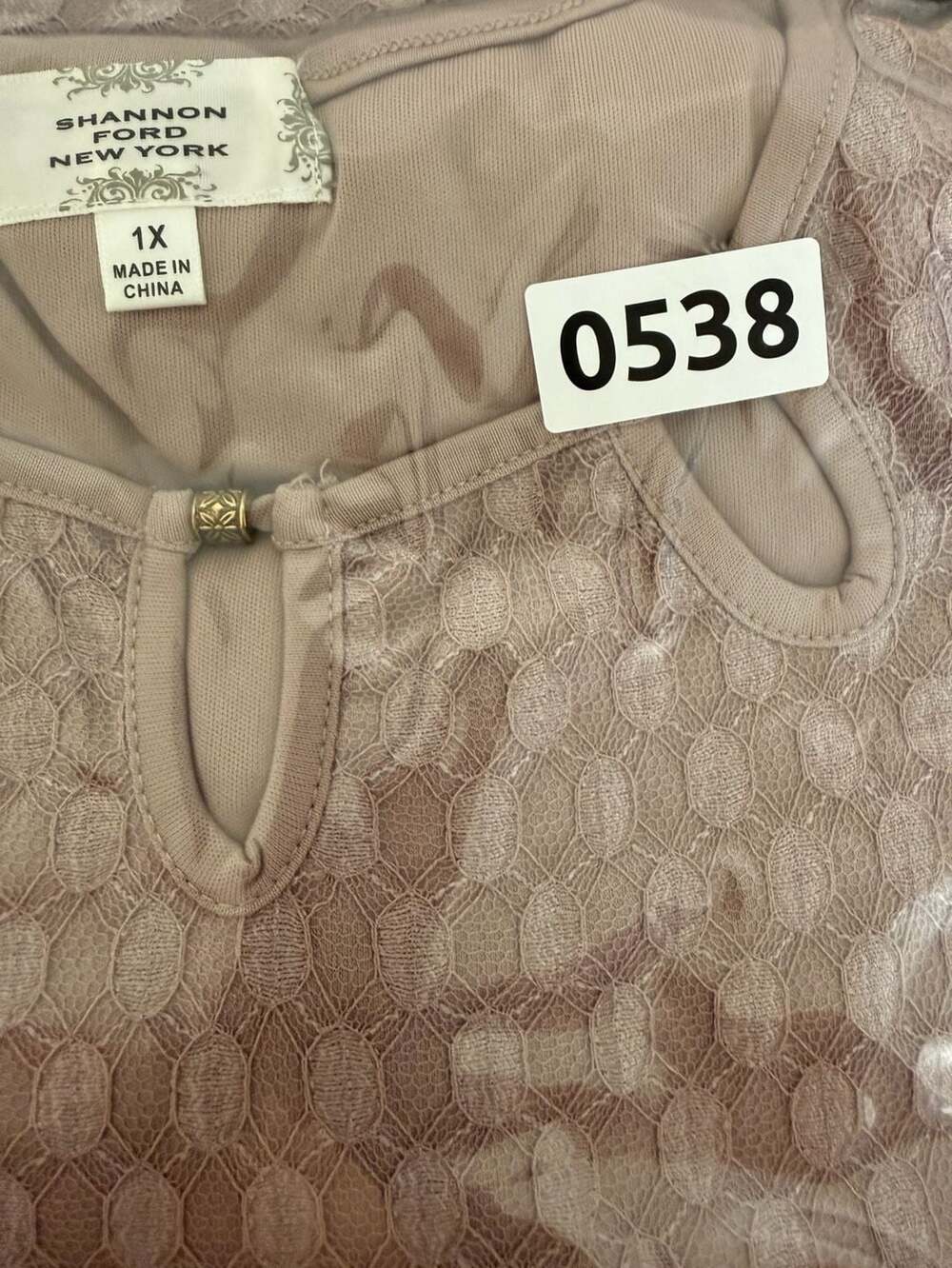 Shannon Ford New York Mauve Lace Overlay 3/4 Sleeve Blouse, Size 1X - Picture 7 of 7